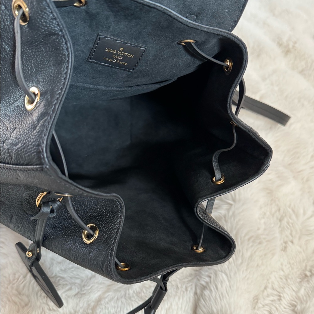 Louis Vuitton Montsouris PM Backpack in Empriente Noir - Picture 10 of 13